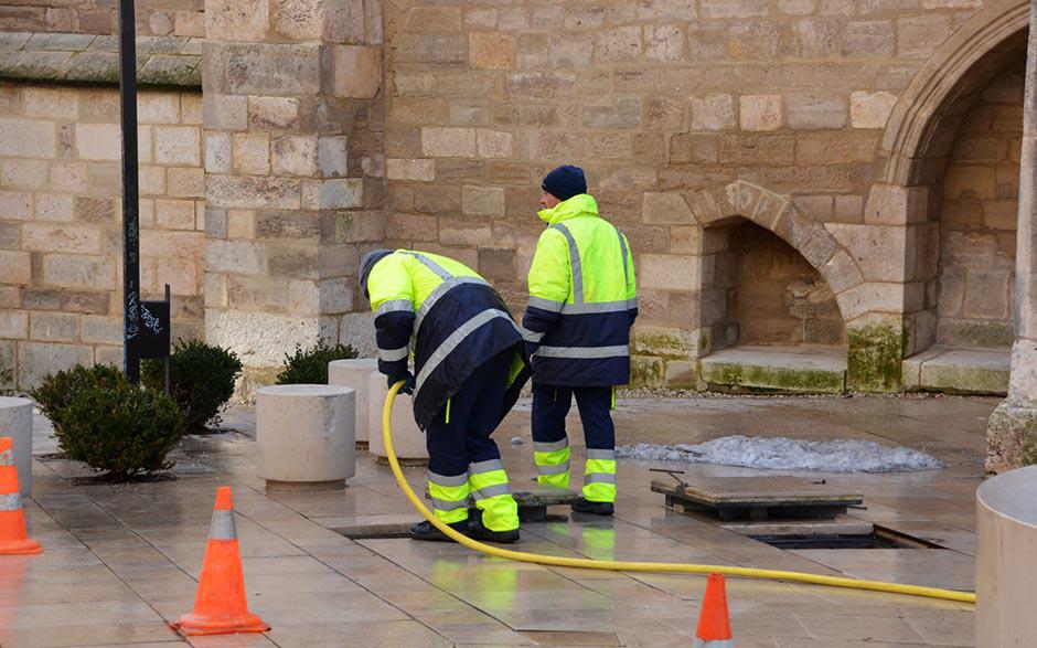 prix intervention débouchage canalisation Neauphle-le-Château